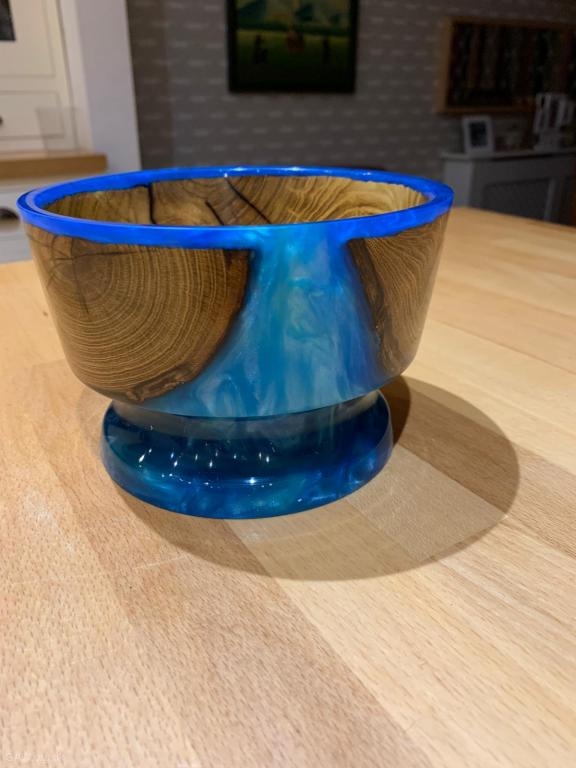 Mike-Owen-Laburnum-and-resin-bowl